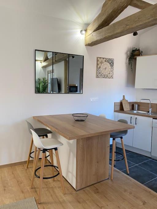 Le Petit Loft Des Halles Безьє Екстер'єр фото